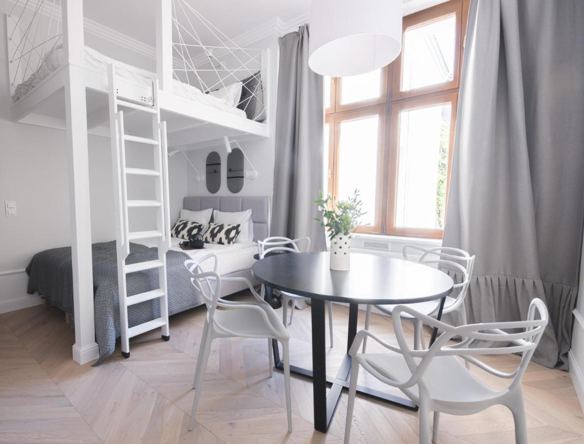Homewell Apartments Wilson Park II Poznań Buitenkant foto